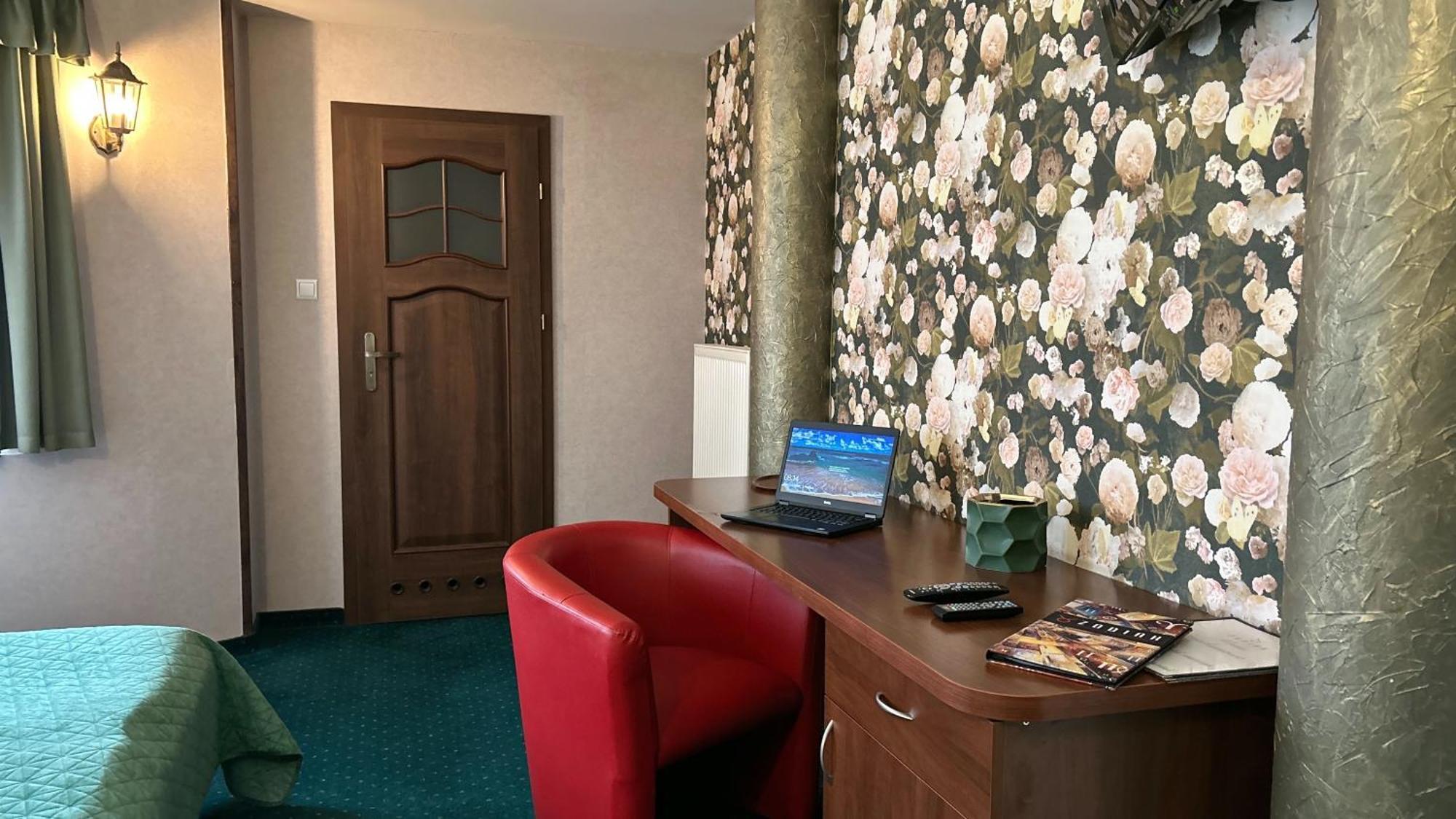 I Restauracja Zodiak Motel Szalsza